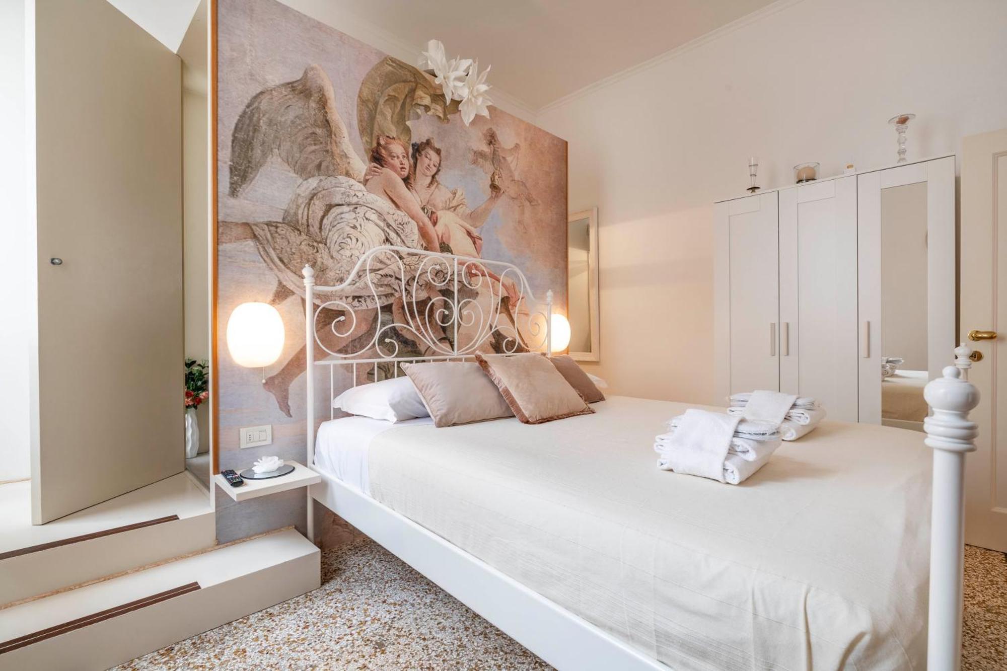 Ca' Pestrin Suite House - San Marco Square Velence Kültér fotó